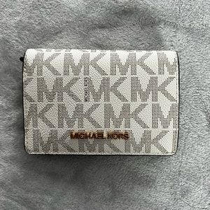 Women’s Bifold Wallet | Michael Kors